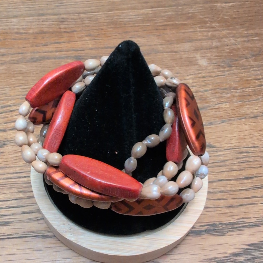 Natural Seed and Carved Wood Multi Strand Stretch Bracelet Earthy Red Brown Tan - Picture 1 of 3